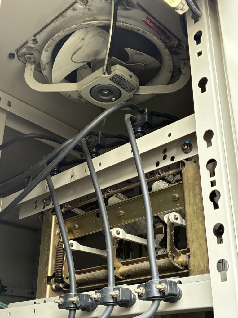 換気扇とLBS（裏面）