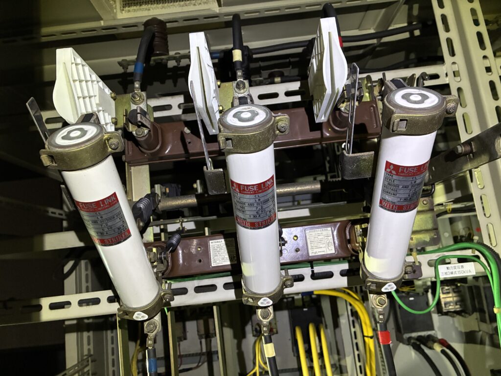 古いタイプの三菱製のLBS