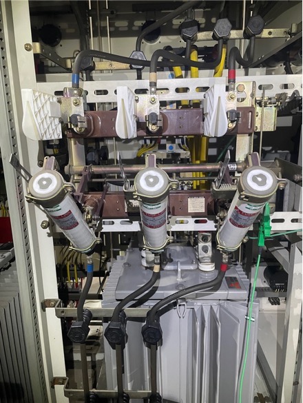 三菱　古いタイプのLBS