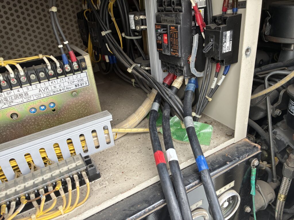 非常用予備発電機の負荷試験の配線
