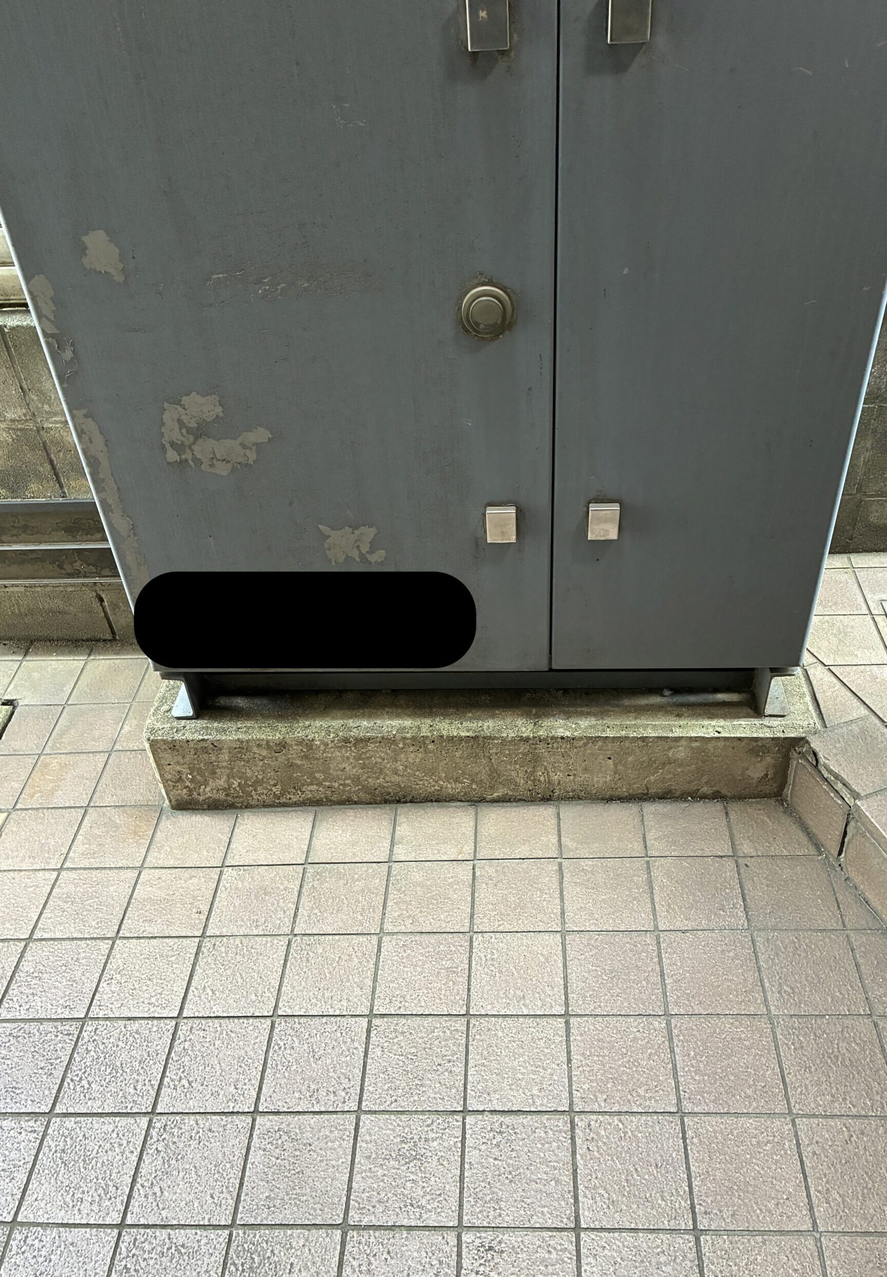 【横浜市】高圧ケーブル・LBS・変圧器・コンデンサ更新の現場調査|図面がなくケーブルルートを確認できず