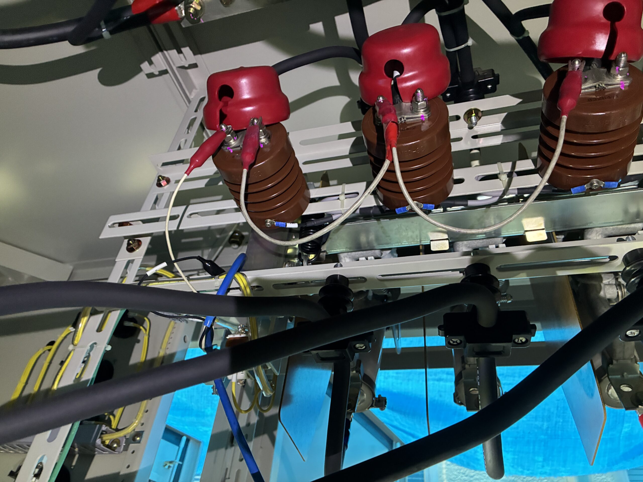 【年次点検】DGR試験でZVT高圧側に試験電圧を印加|三菱MDG-A3V